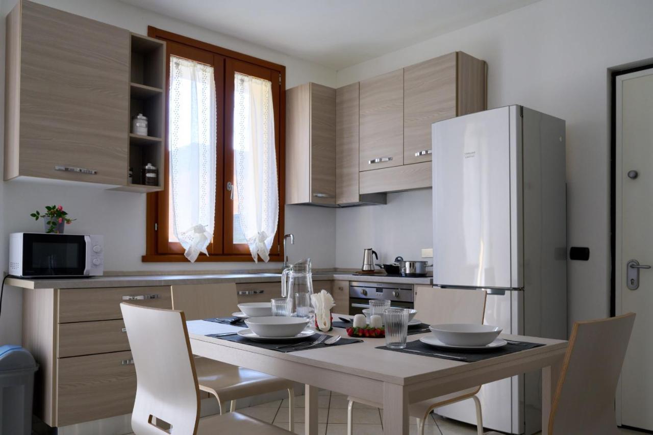 La Casa Dei Tigli - Bilocale Con Taverna E Giardino Apartment กอร์กอนโซลา ภายนอก รูปภาพ